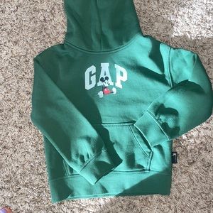 Hoodie size 5 years old